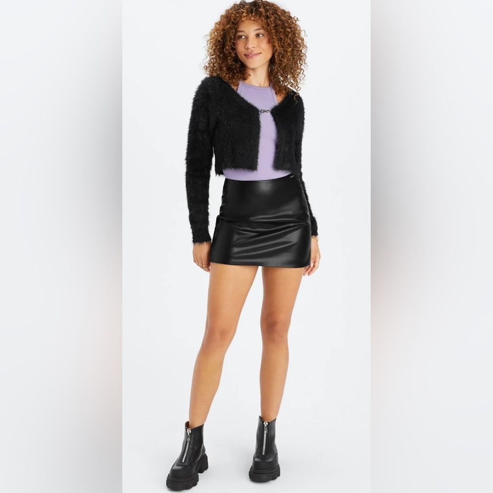 Fabletics Black Cropped Cardigan Sweater
